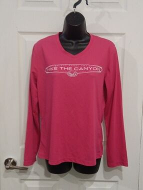 DC Bright Pink Women's V-Neck Long Sleeve Tee